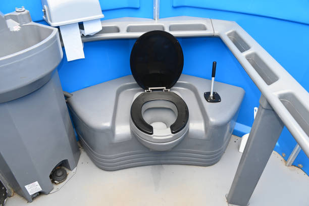 Best Portable toilet rental cost  in Chouteau, OK